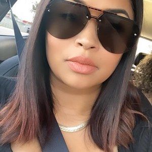 Meet your Posher, Coral